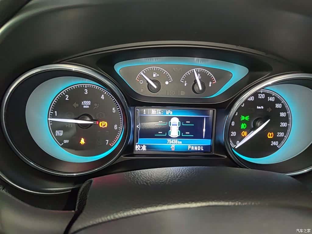 Buick Envision Plus, 2017 12