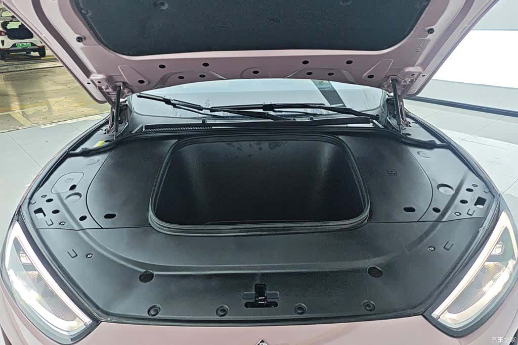 AITO M5, 2023 10