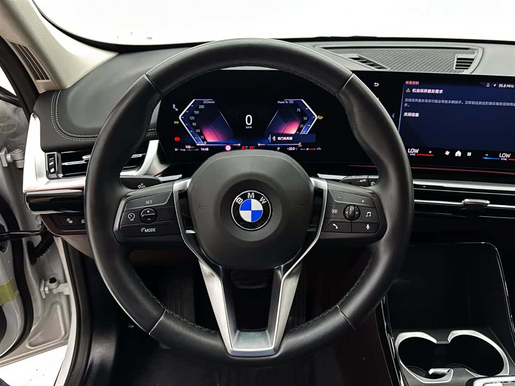 BMW X1, 2023 11
