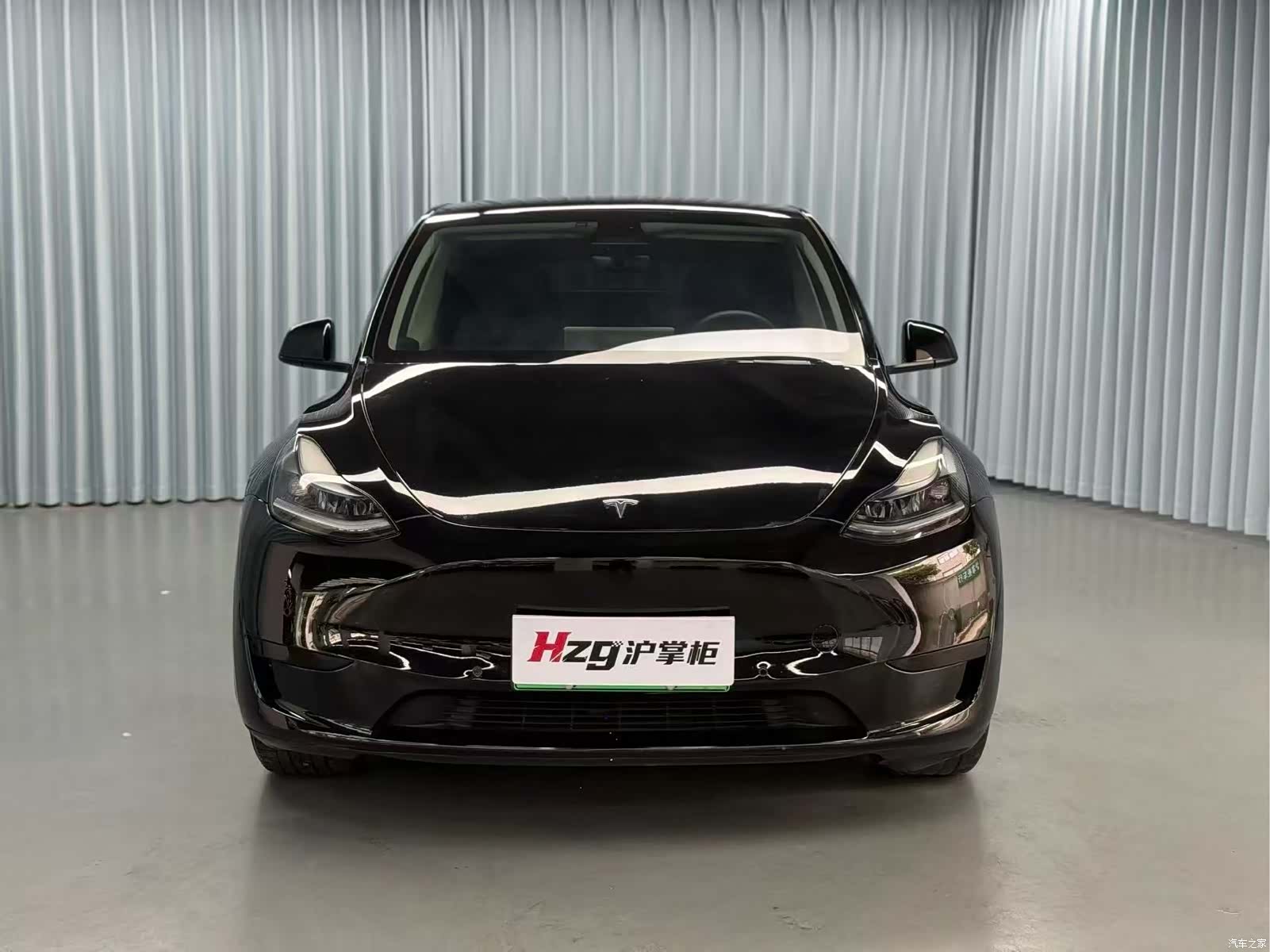Tesla Model Y, 2023 2