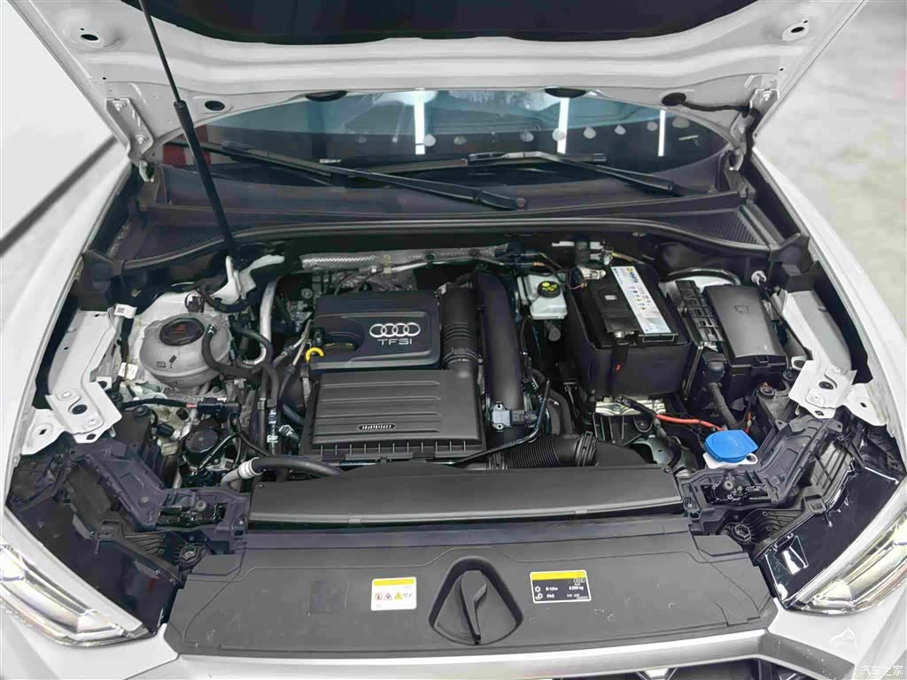 Audi Q3, 2022 16