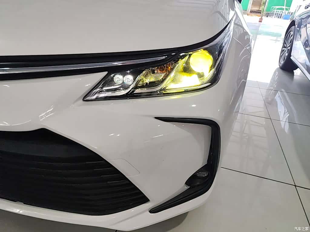 Toyota Corolla, 2023 24