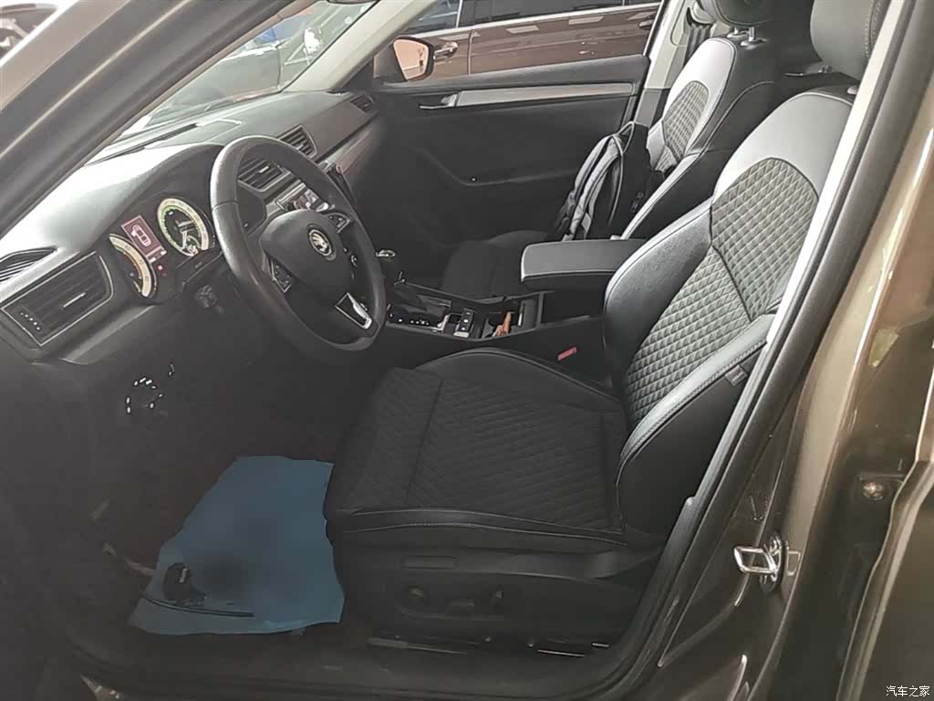 Skoda Superb, 2019 15