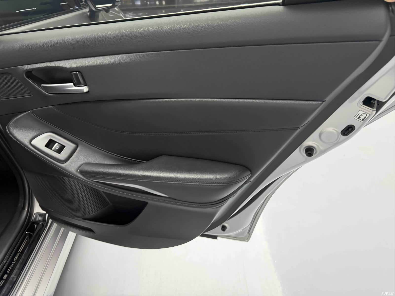 Toyota Avalon, 2023 15