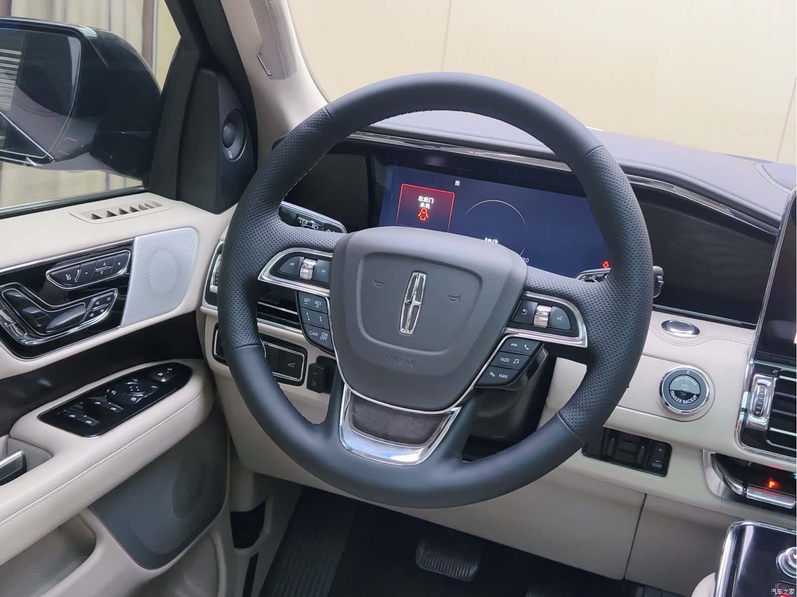 Lincoln Navigator, 2019 19