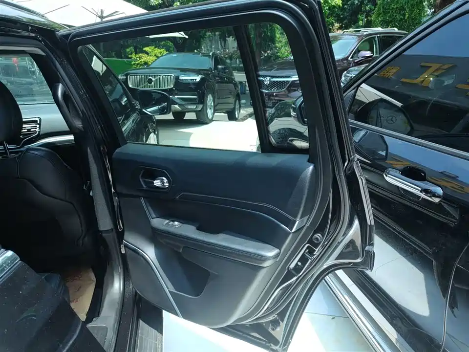 Jeep Grand Commander Jeep Grand Commander