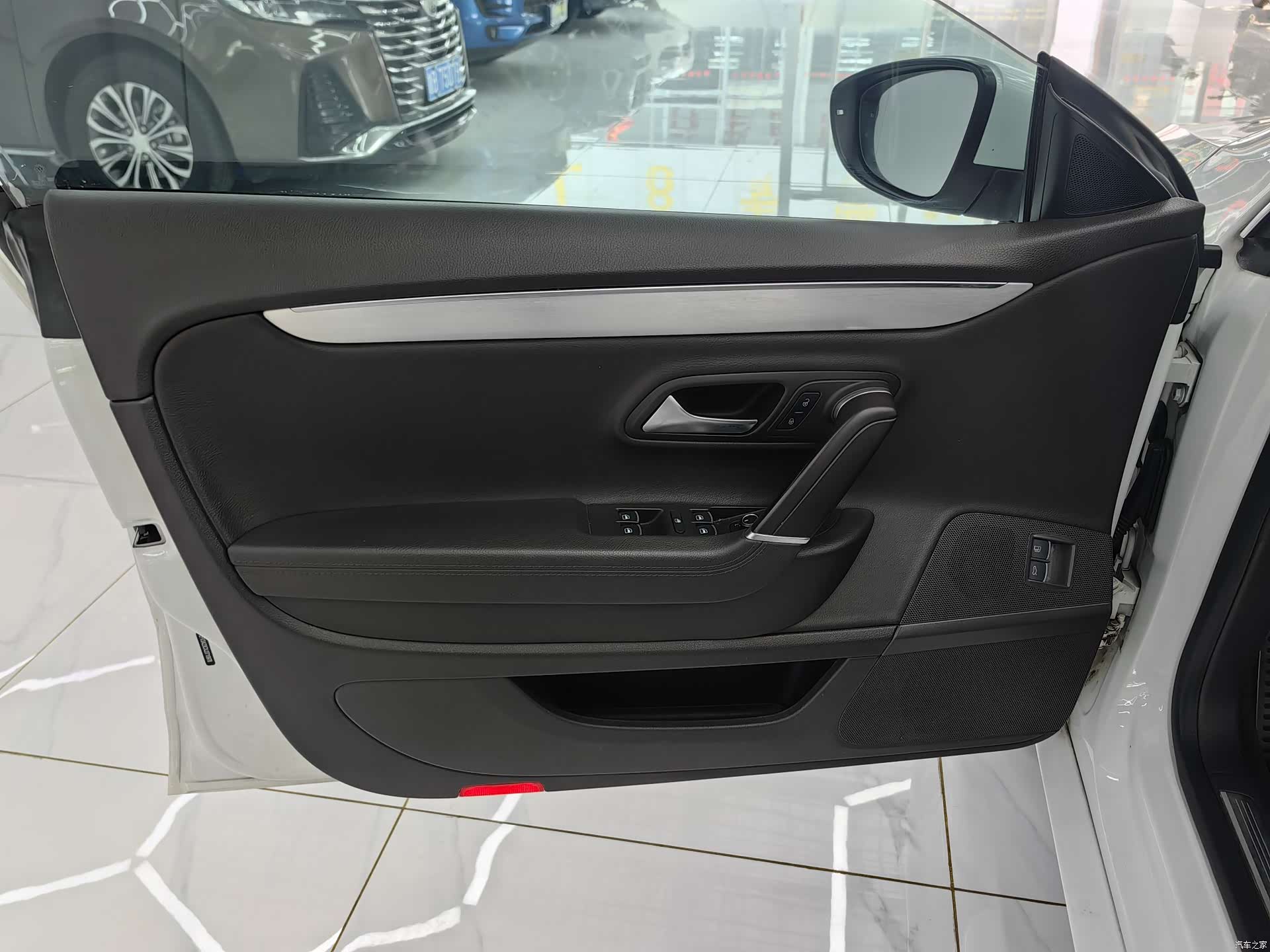 Volkswagen CC, 2018 9