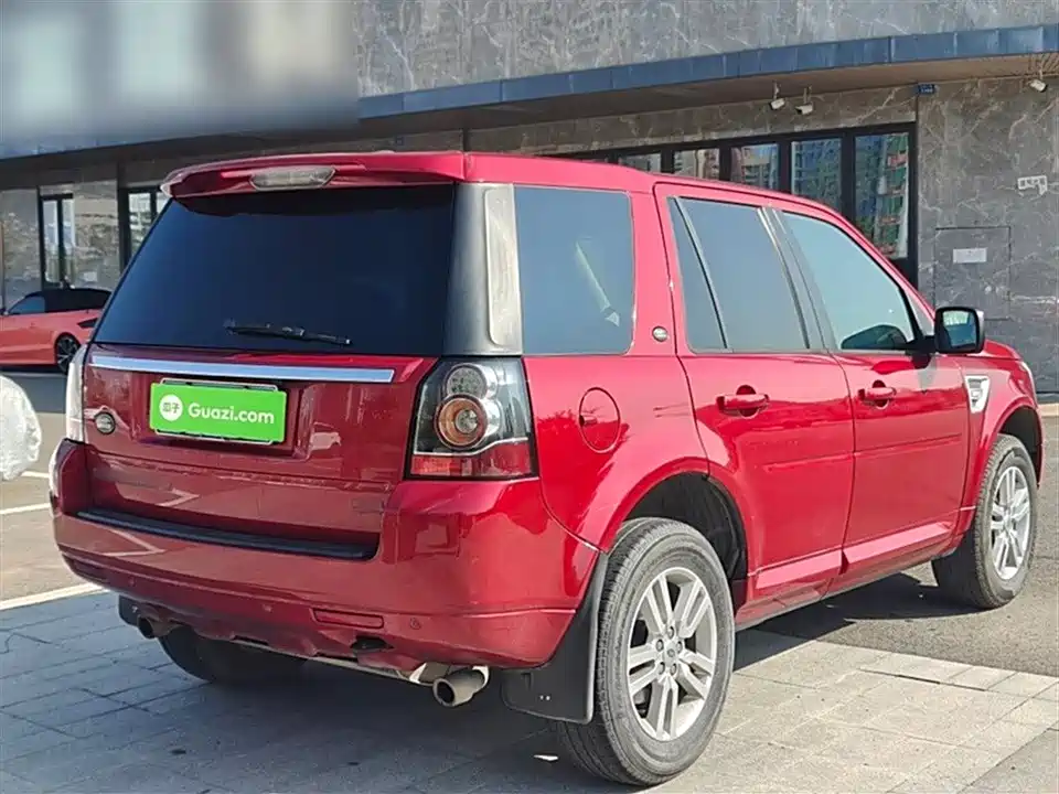 Land Rover Freelander 2