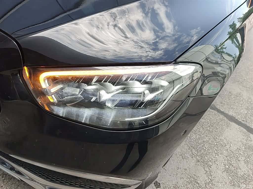 Mercedes-Benz E-Class, 2022 24