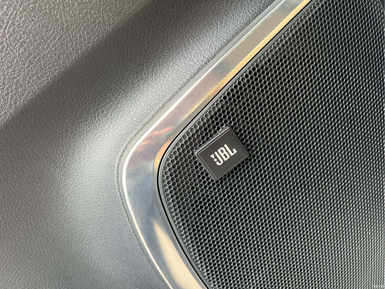 Toyota Alphard, 2019 все фото