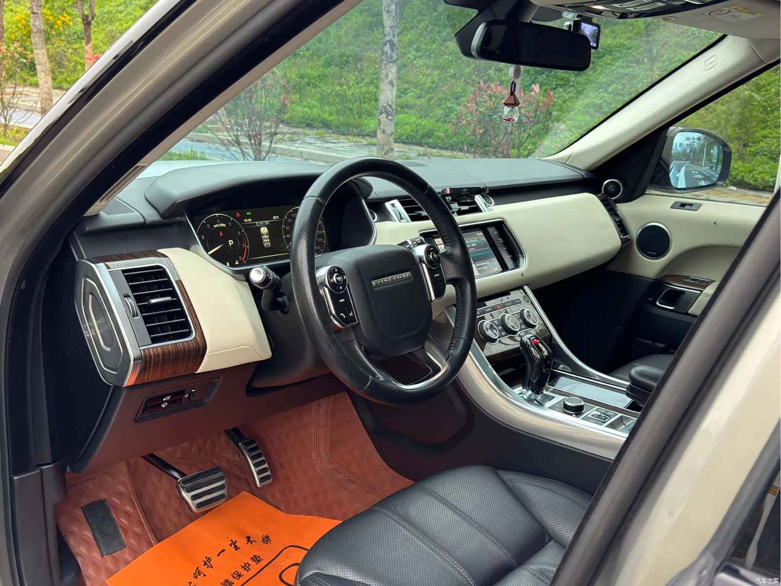 Land Rover Range Rover, 2014 8
