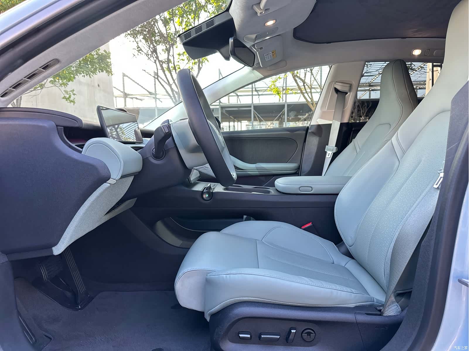 NIO ET5, 2023 10