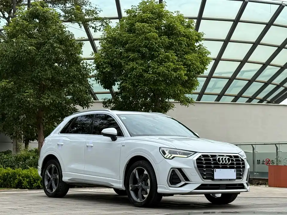 Audi Q3 Audi Q3