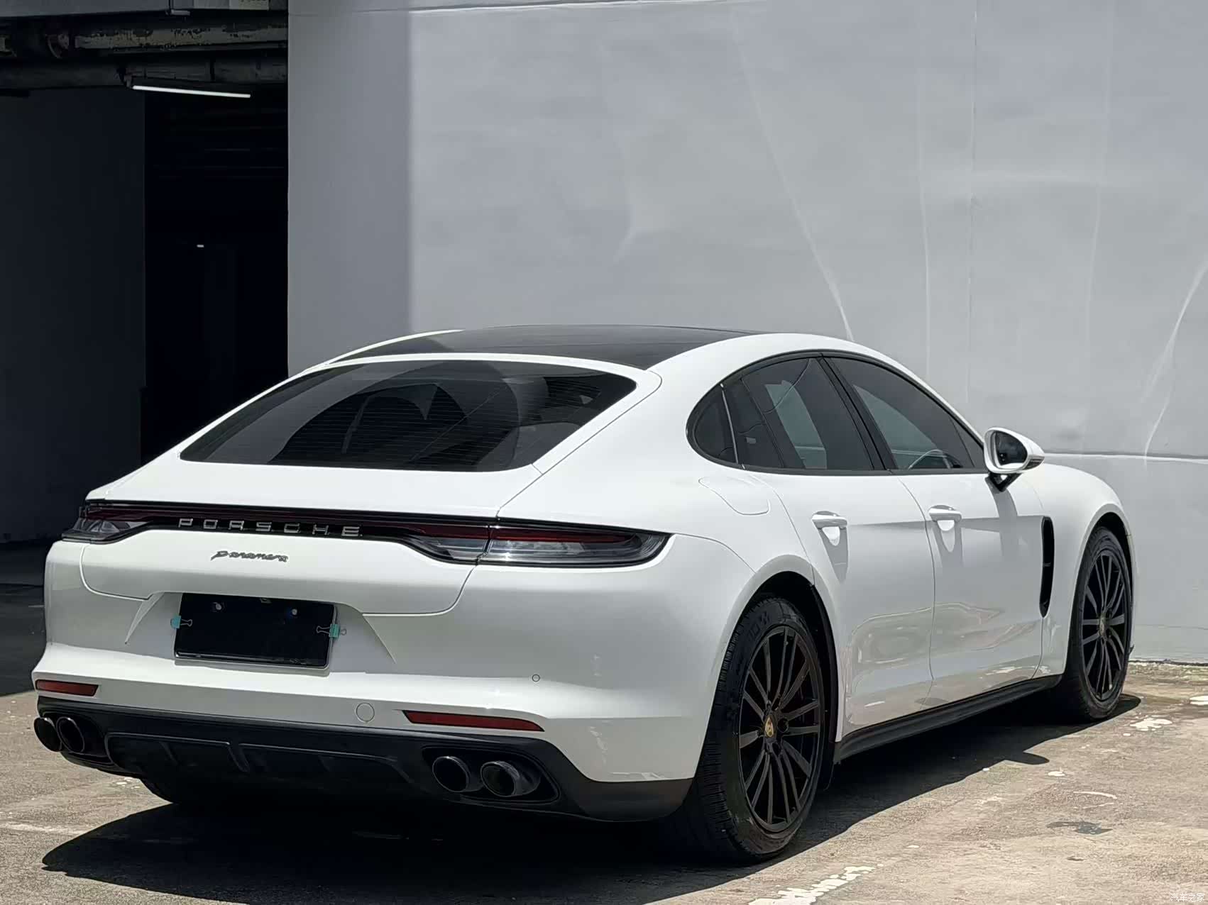 Porsche Panamera, 2022 12