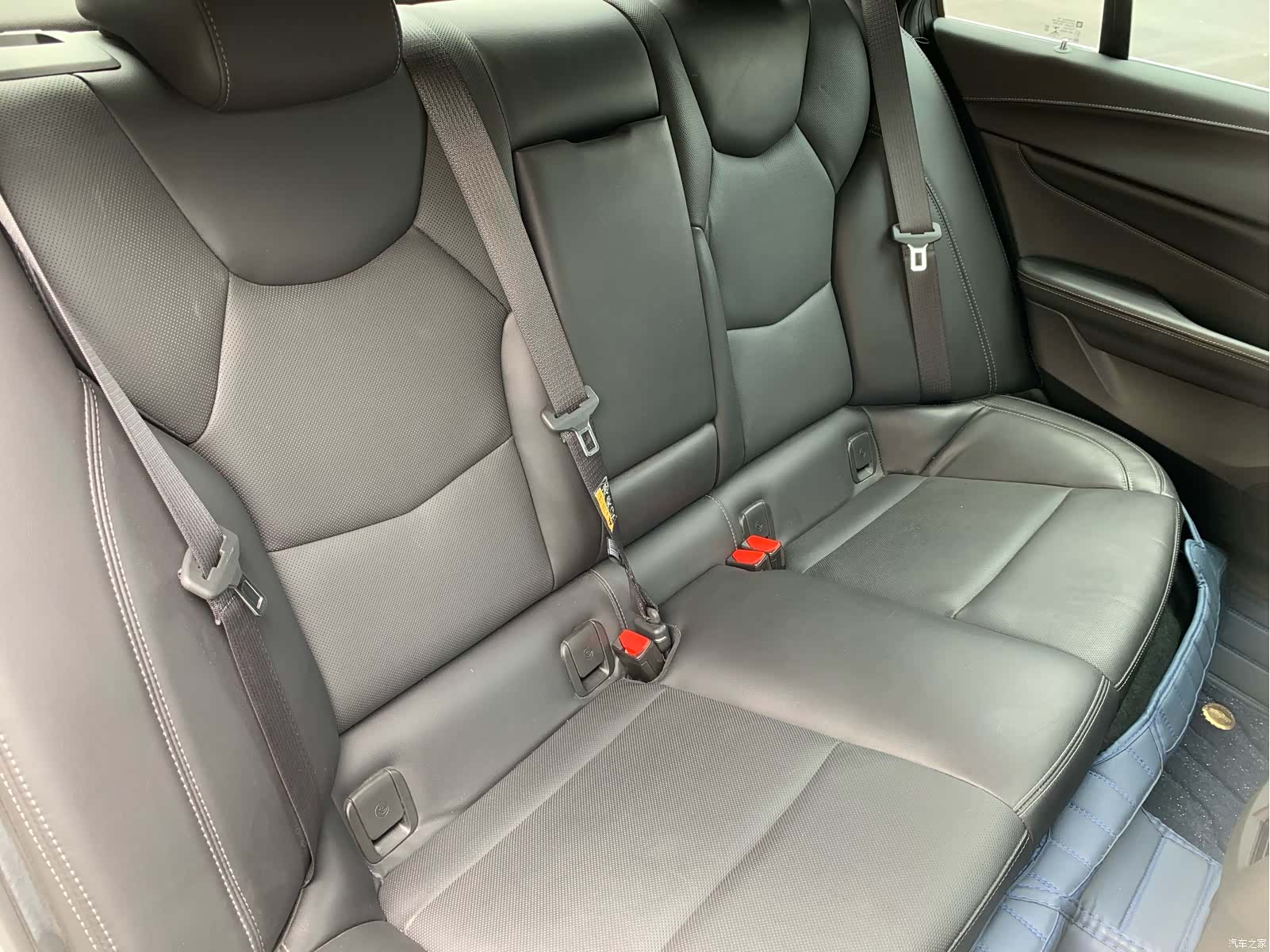 Cadillac CT4, 2023 28