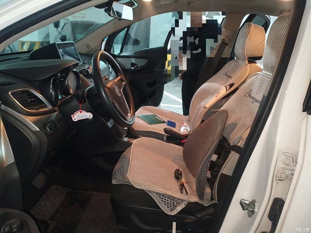 Buick Encore, 2015 8