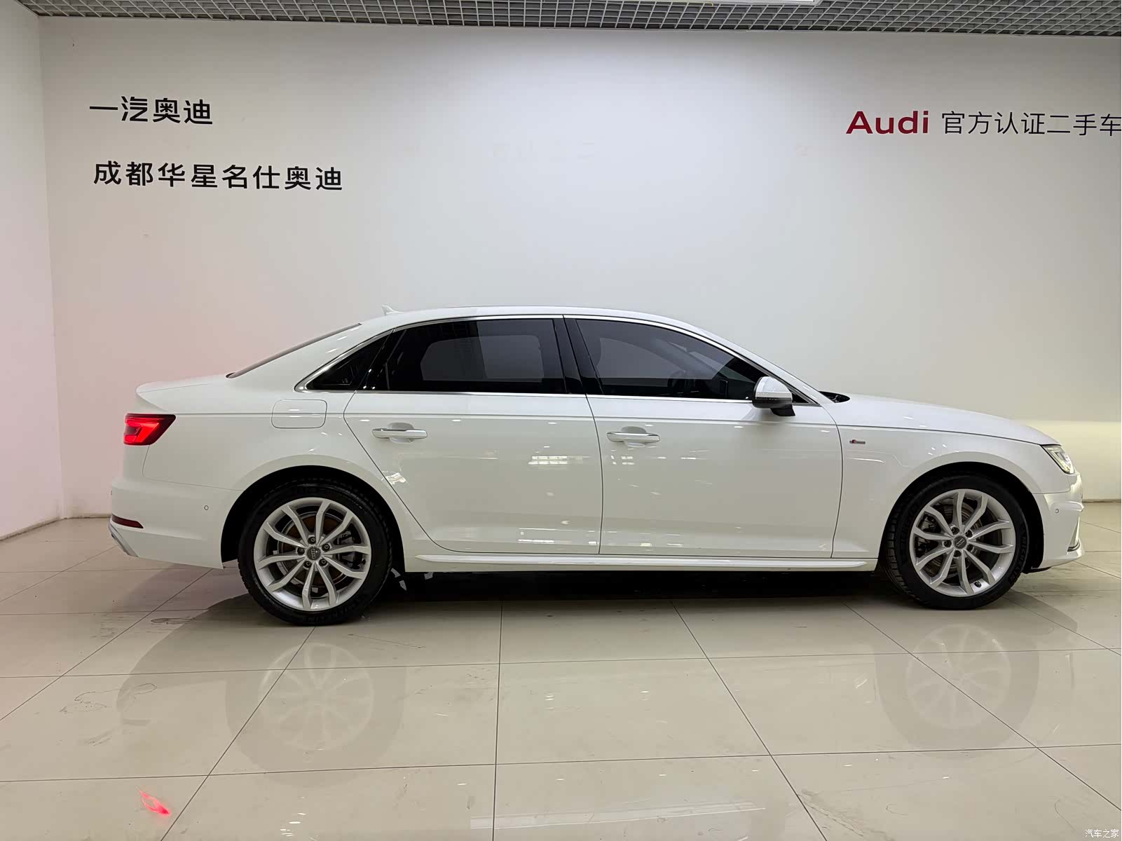 Audi A4L, 2019 4
