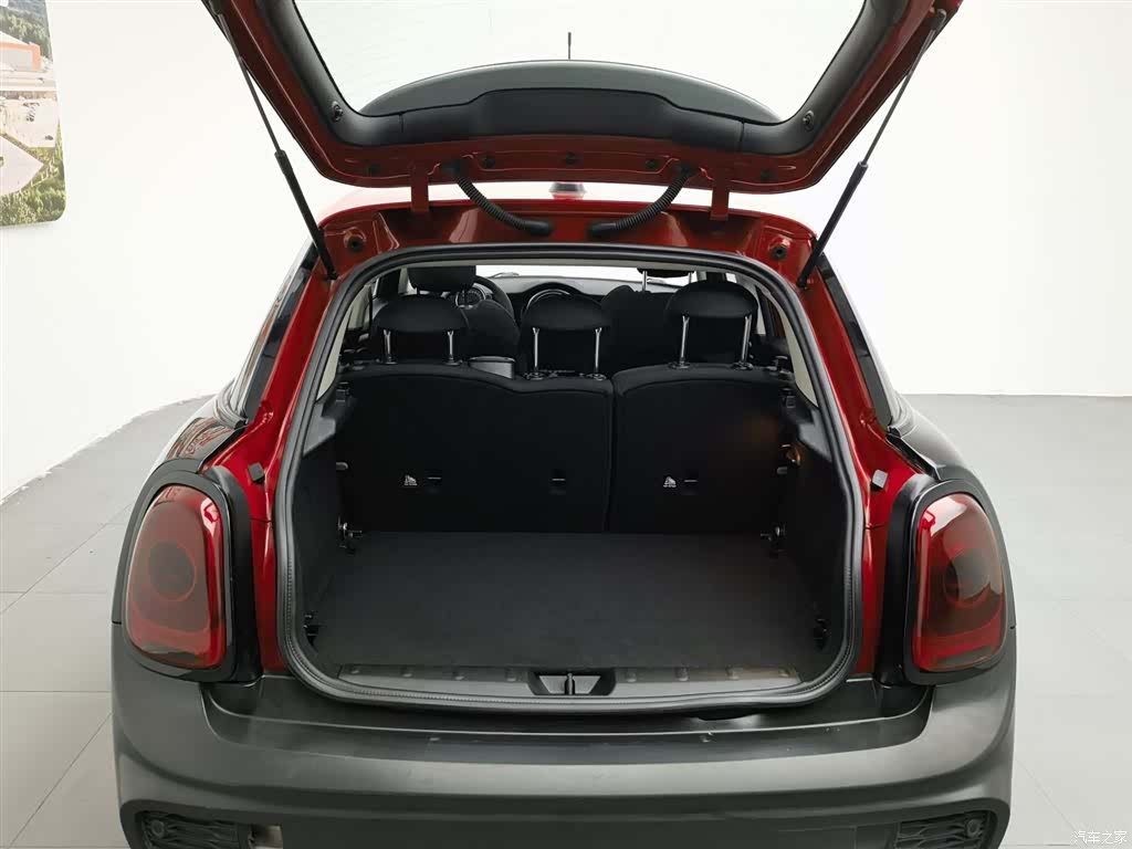 Mini Cooper, 2017 16
