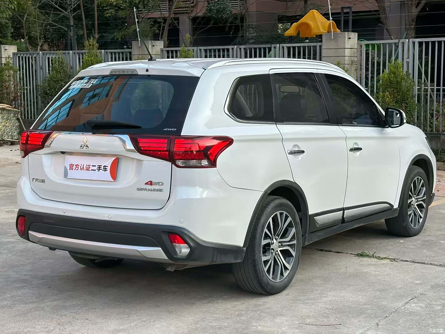 Mitsubishi Outlander, 2017 9