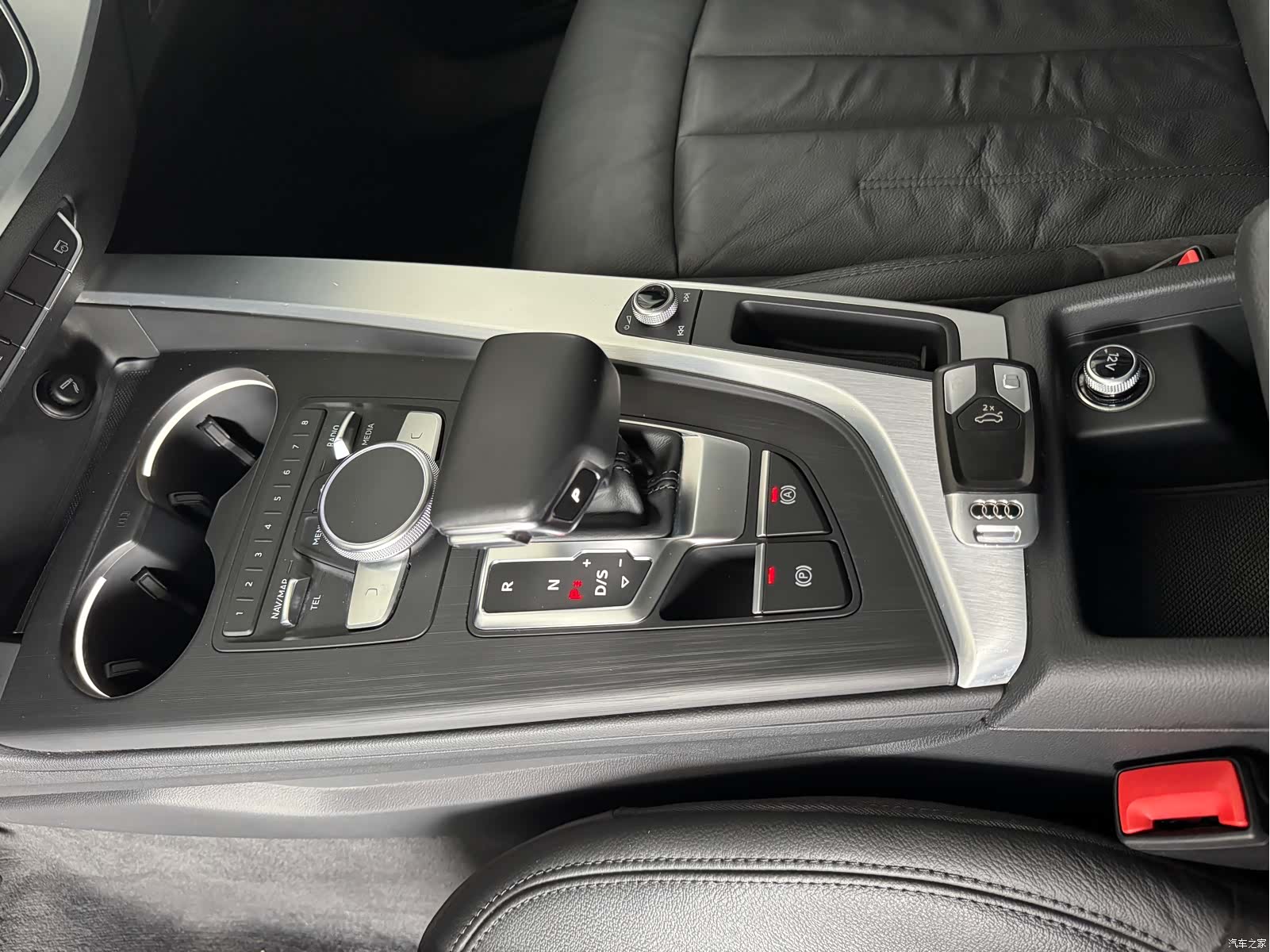 Audi A4L, 2020 10