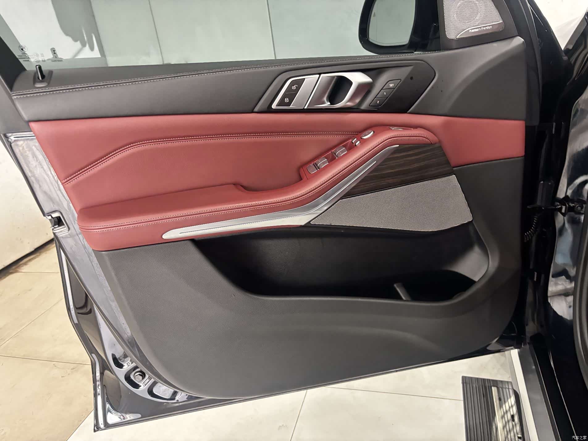 BMW X5, 2024 10