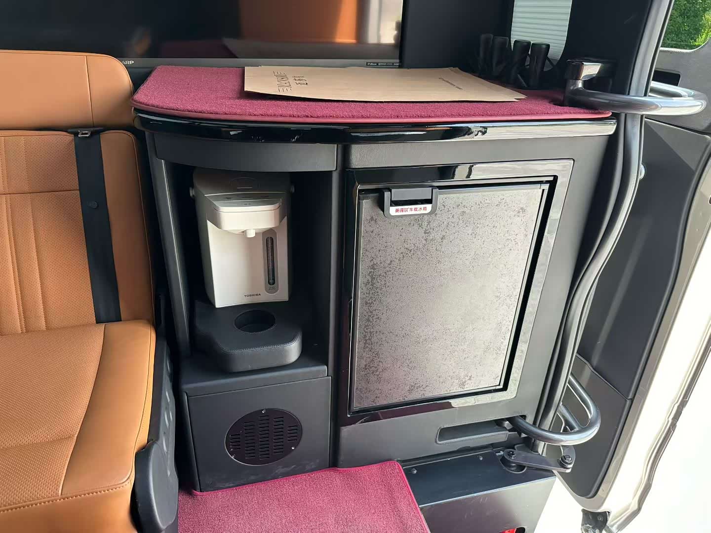Hongqi 12, 2025 6