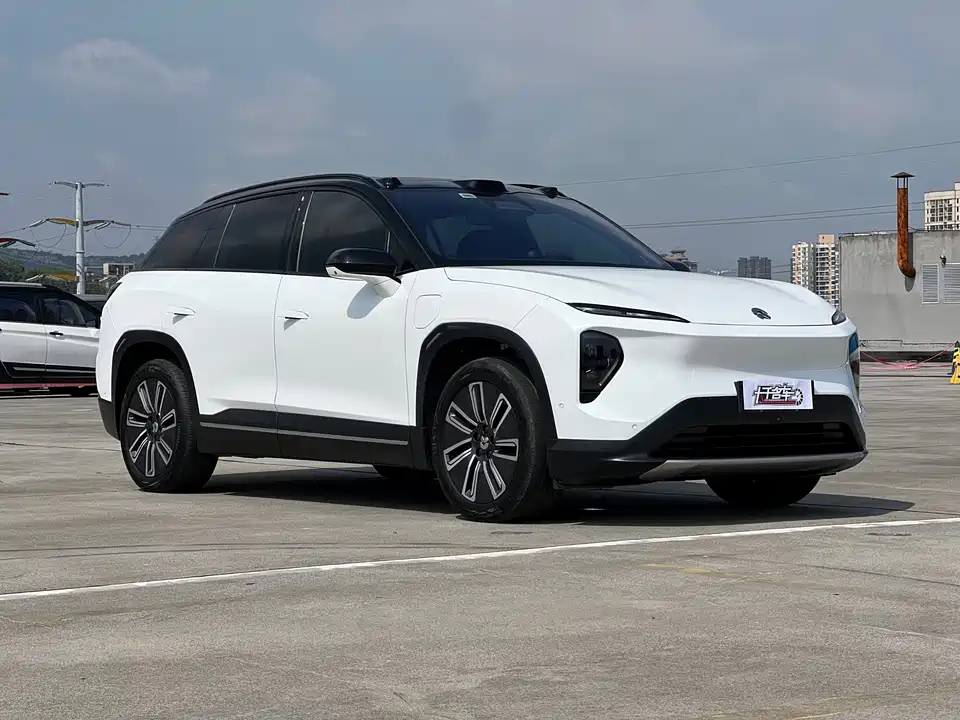 NIO ES7