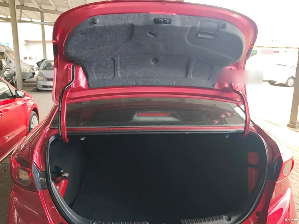 Mazda Mazda3, 2016 19