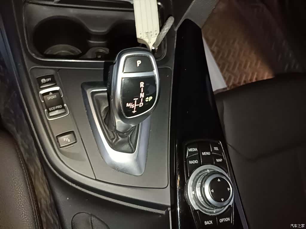 BMW 3 Series, 2016 14