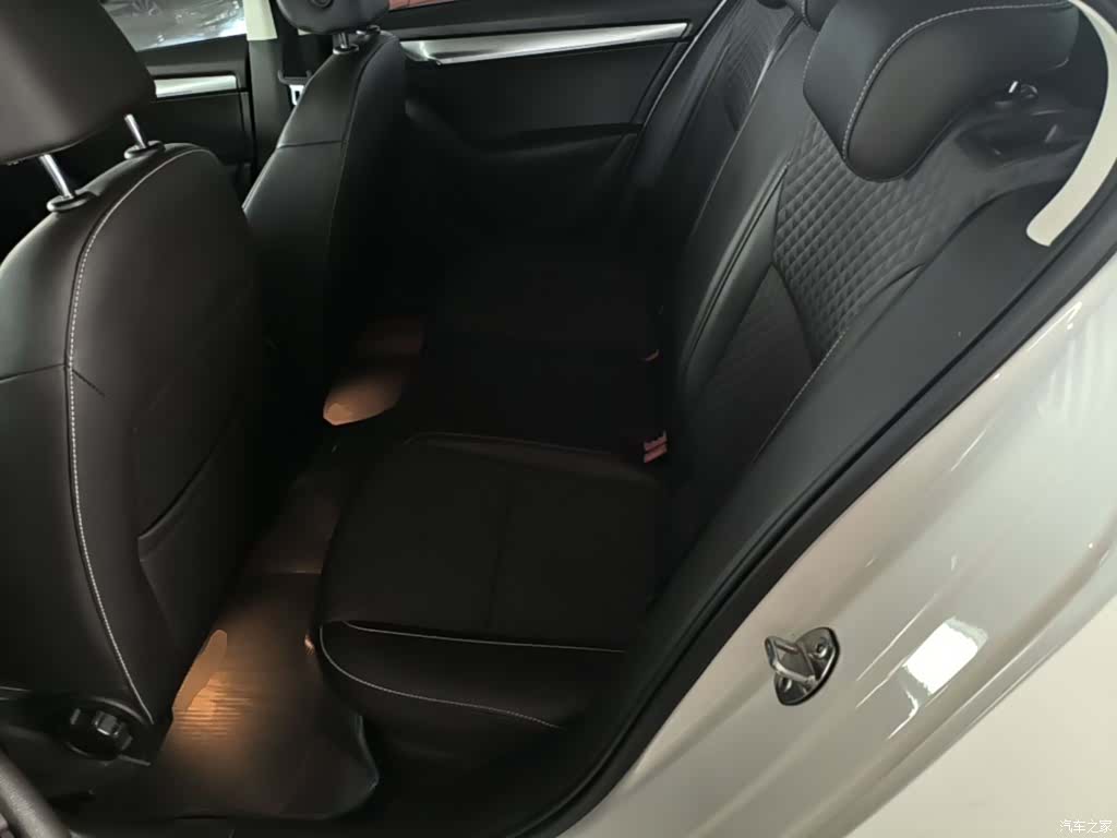 Skoda Octavia, 2017 13