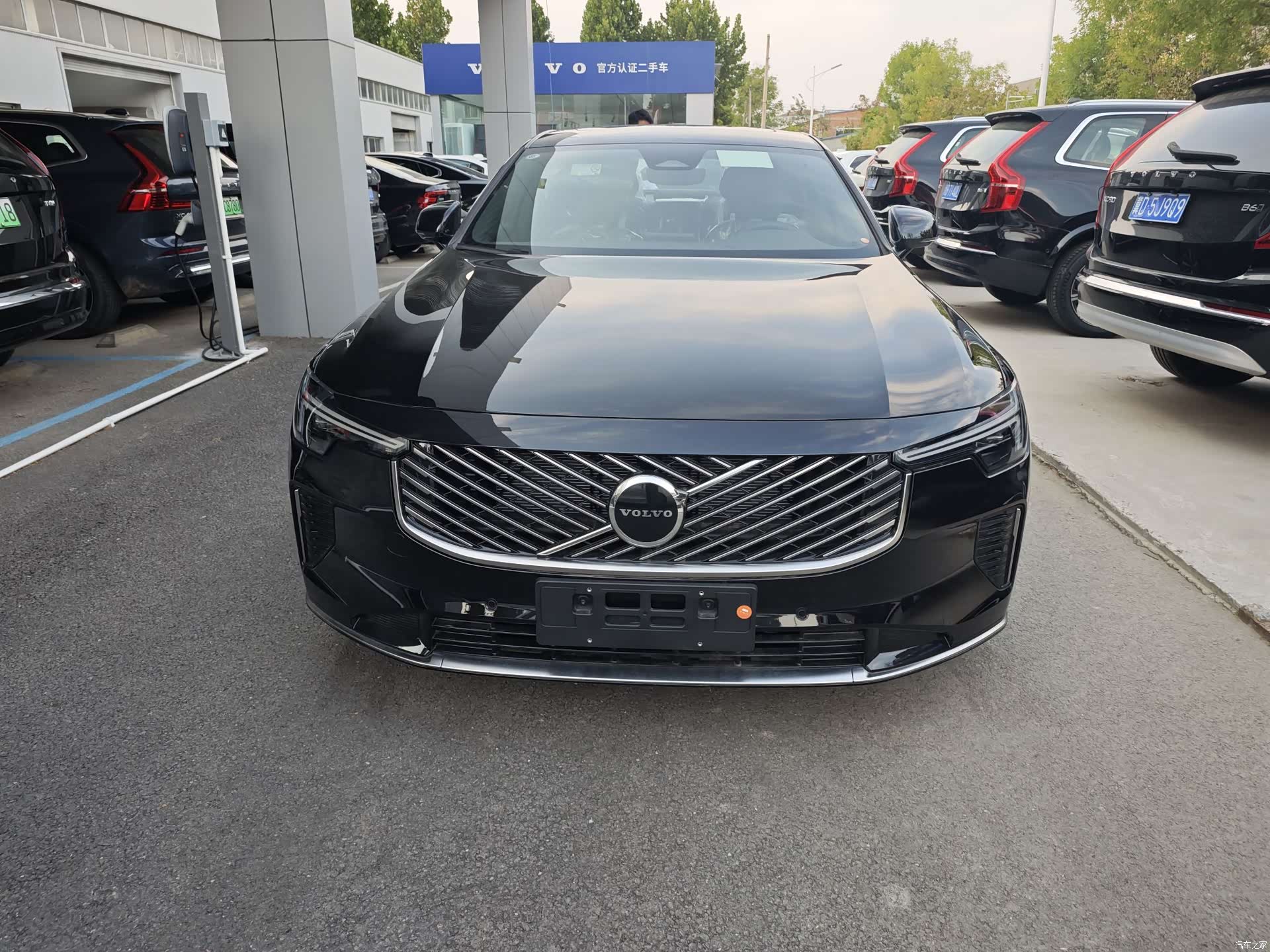 Volvo S90, 2025 2