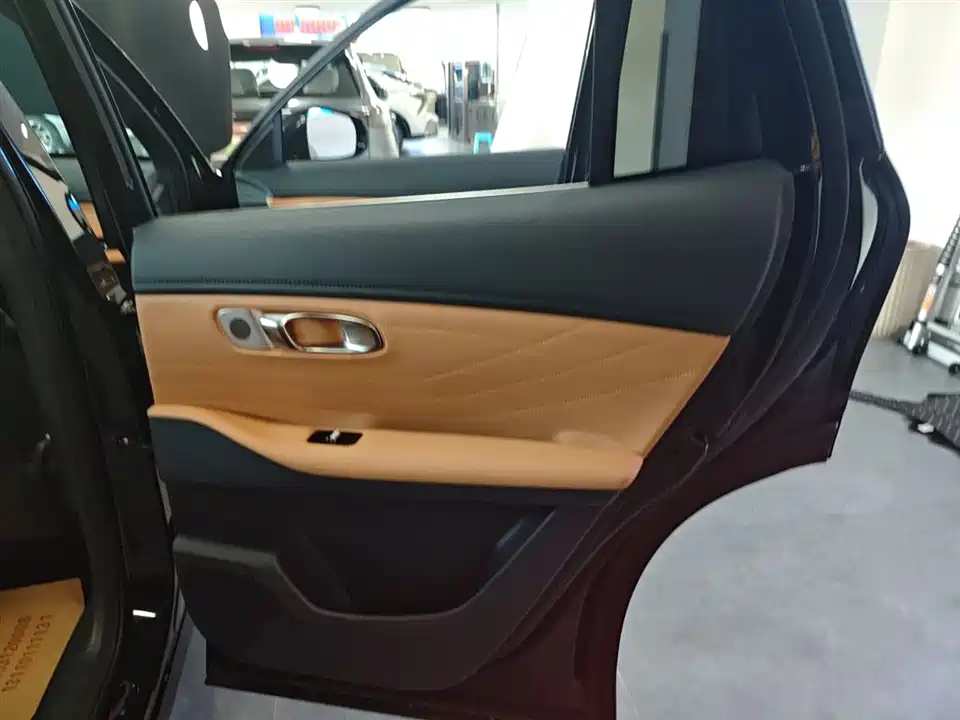 Geely Galaxy Galaxy Starship 7 EM-i