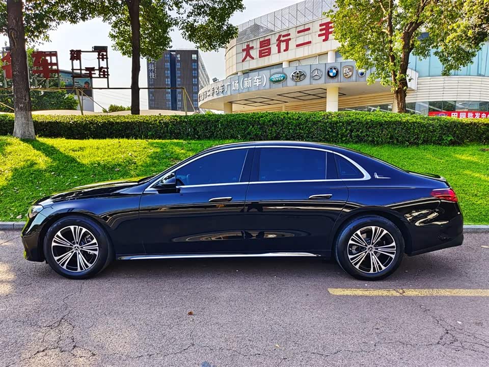 Mercedes-Benz E-class Mercedes-Benz E-class