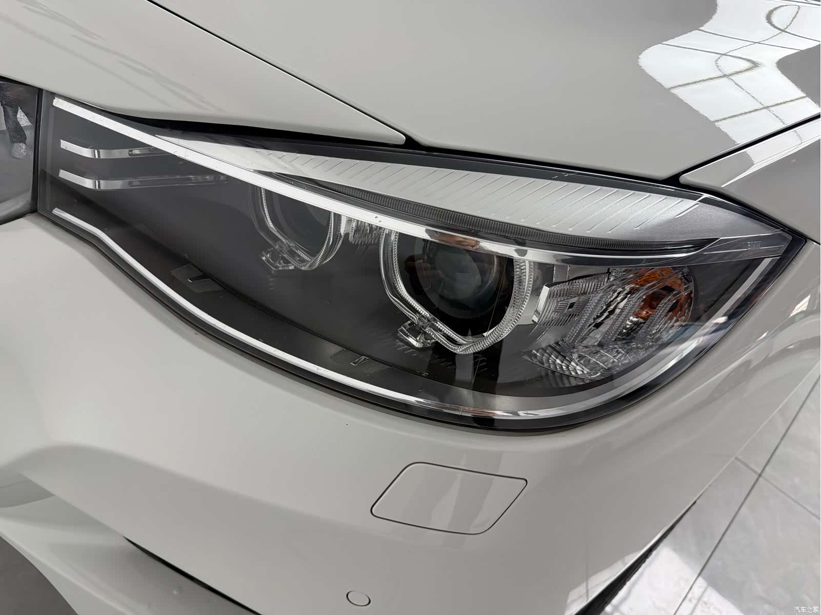 BMW 3 Series, 2015 12
