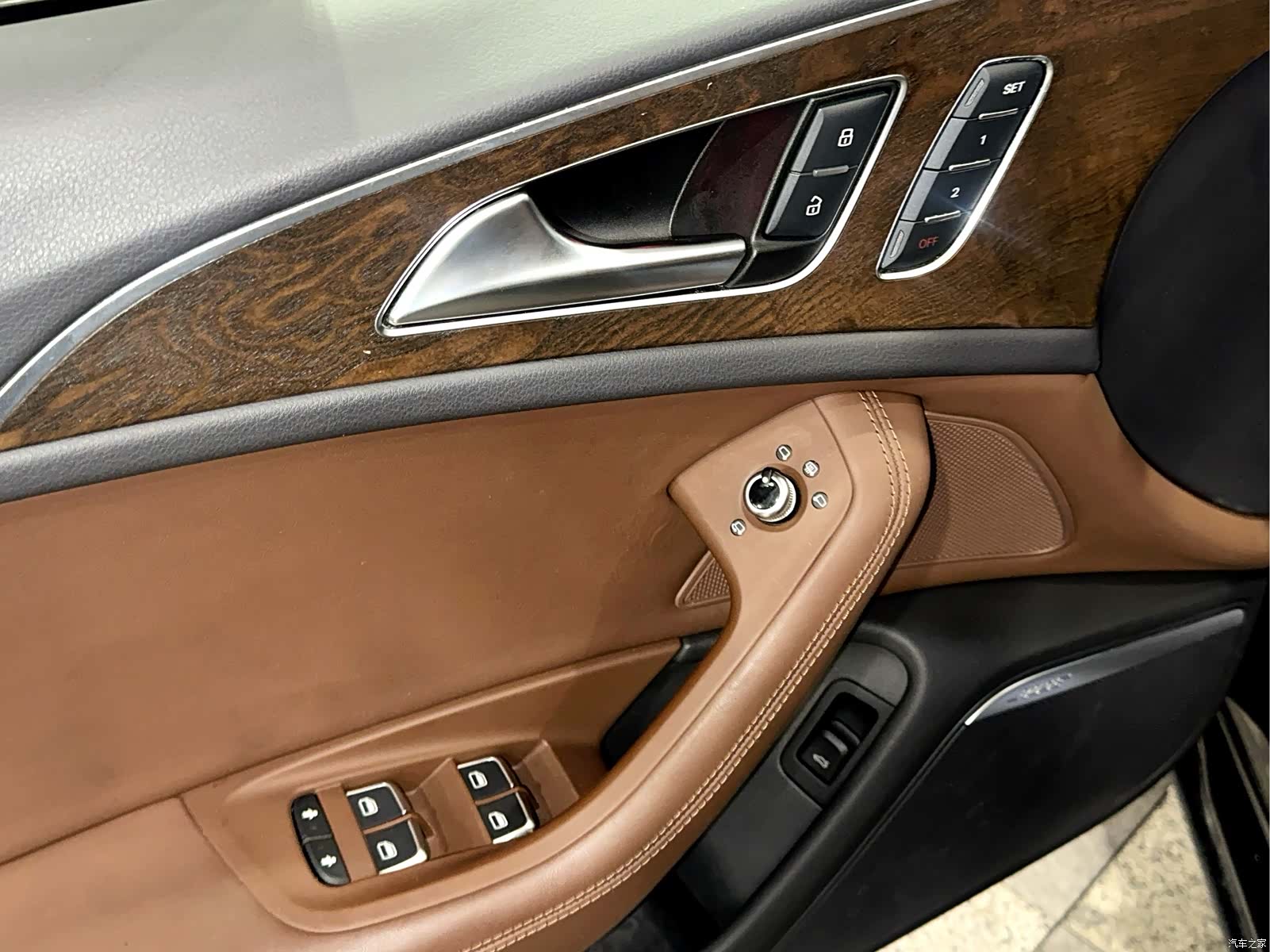 Audi A6L, 2015 18