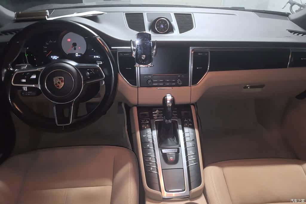Porsche Macan, 2017 12