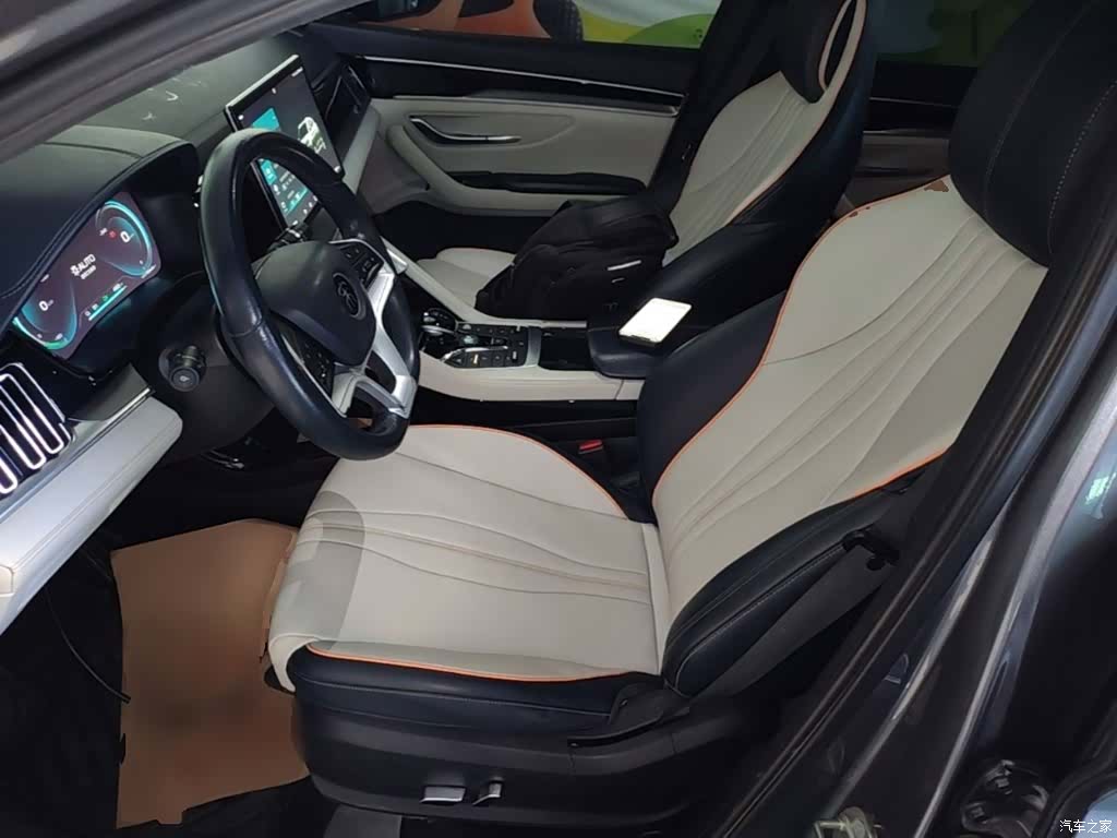 BYD Song, 2022 15