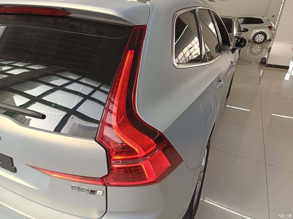 Volvo XC60, 2018 24