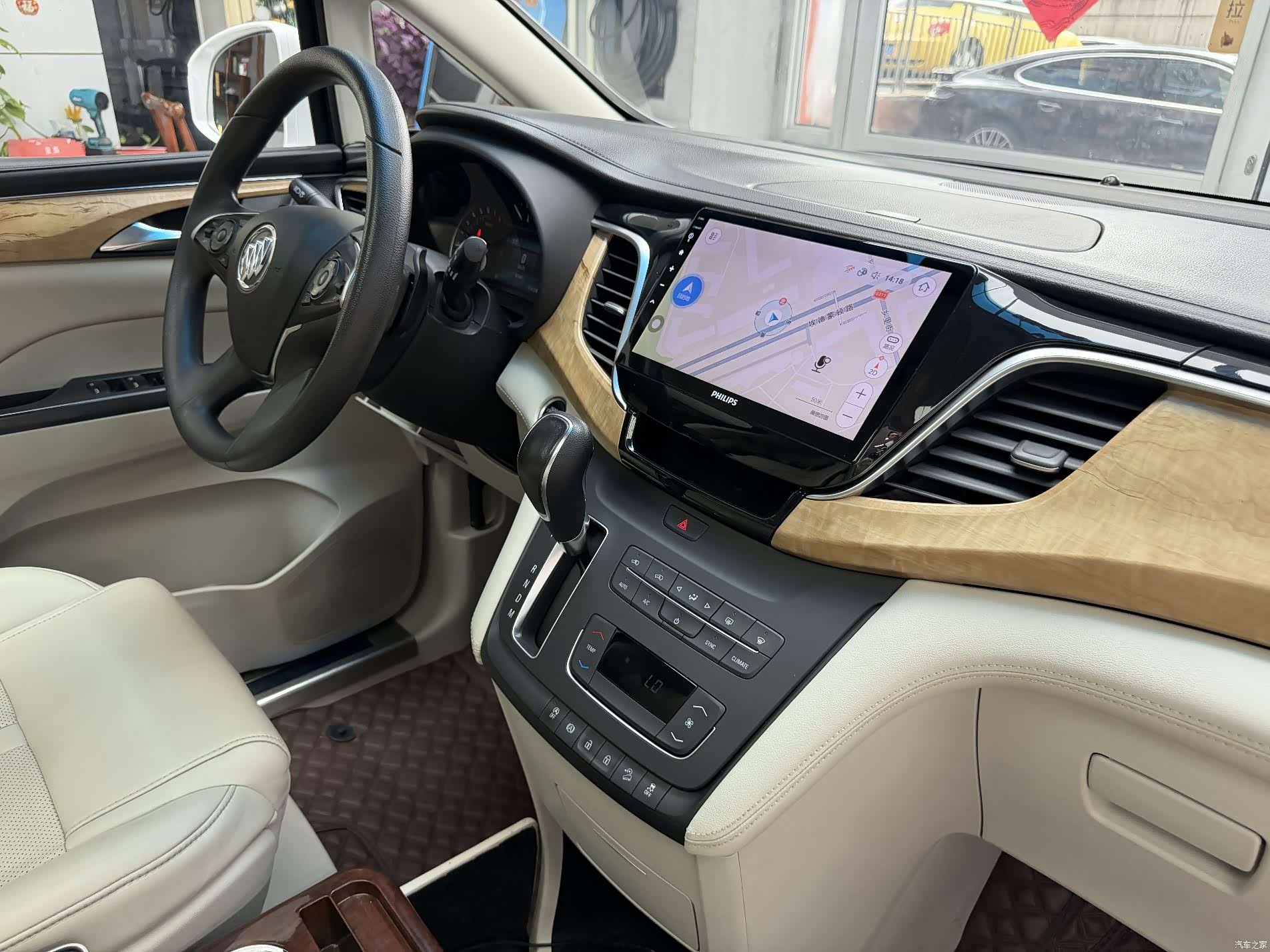 Buick GL8, 2019 12