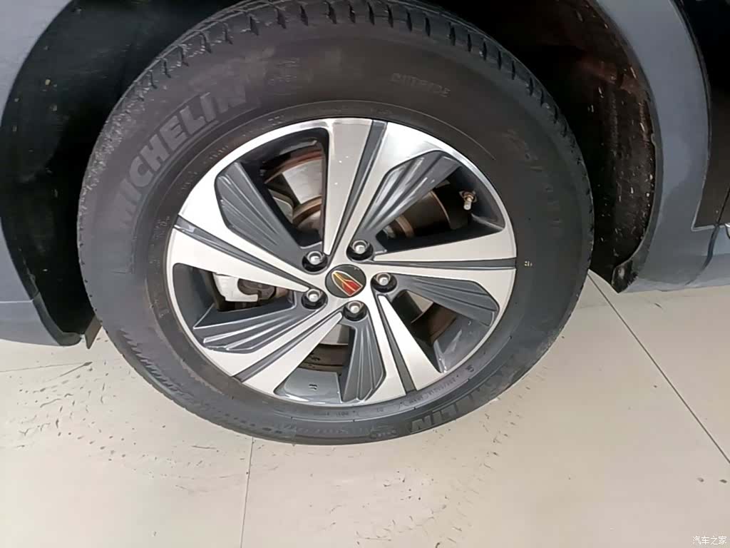 Hongqi HS5, 2021 23