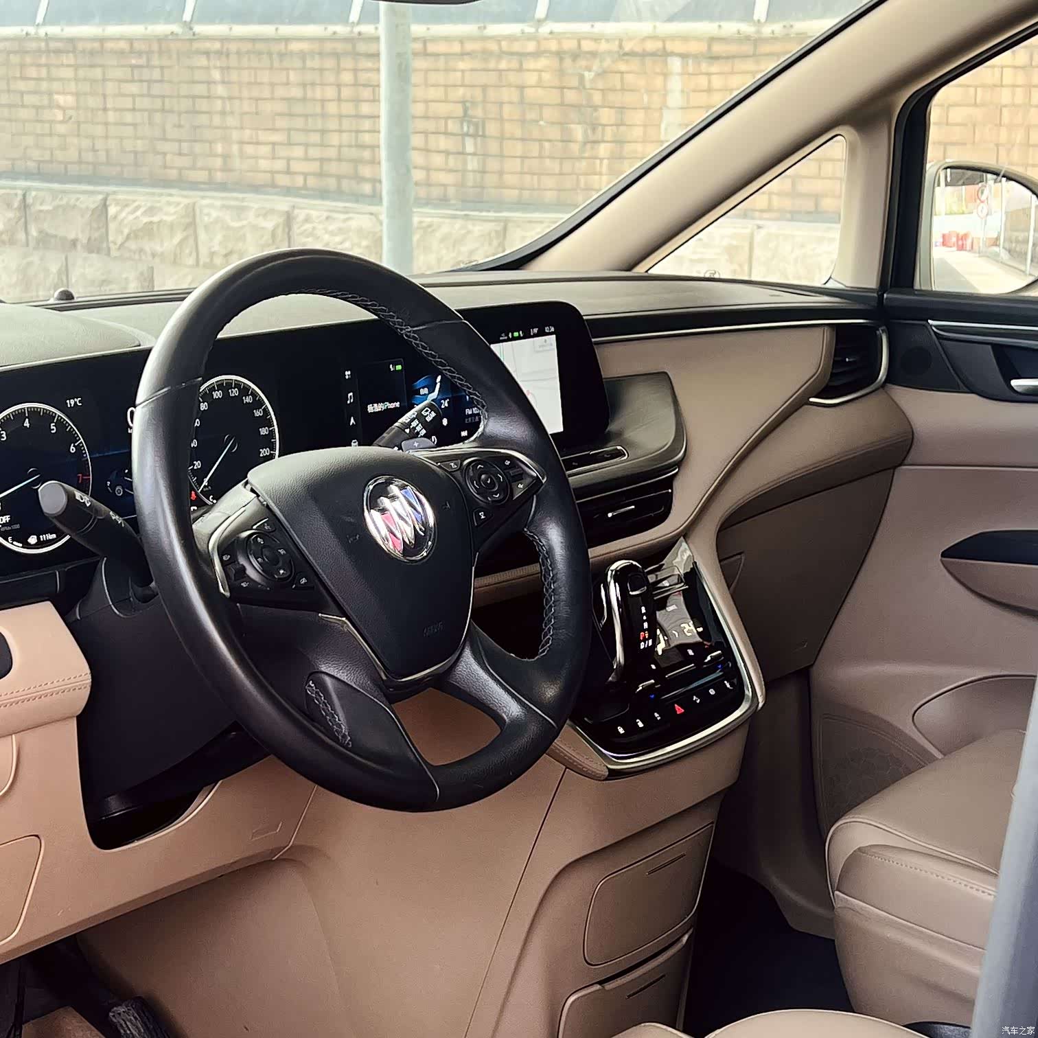 Buick GL8, 2021 все фото
