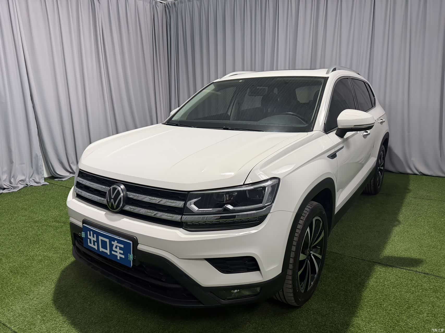 Volkswagen Tharu