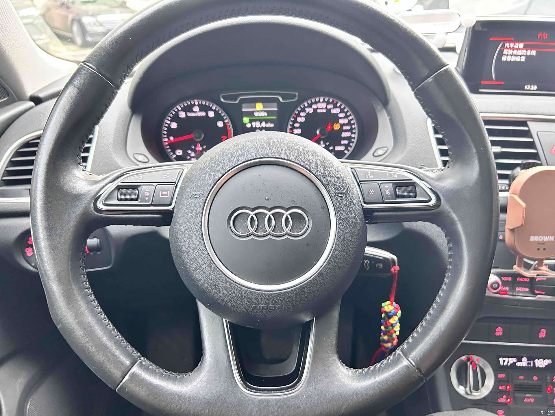 Audi Q3, 2015 8