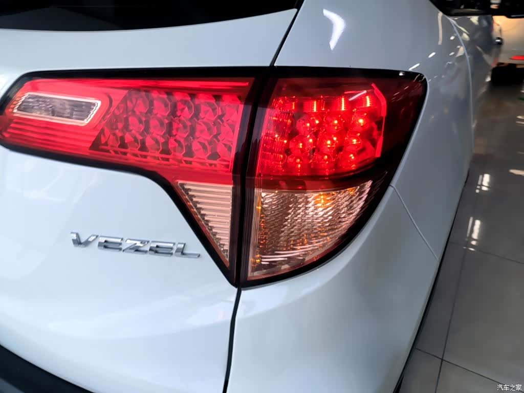 Honda Vezel, 2016 8