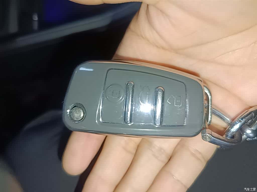 Audi Q3, 2021 9