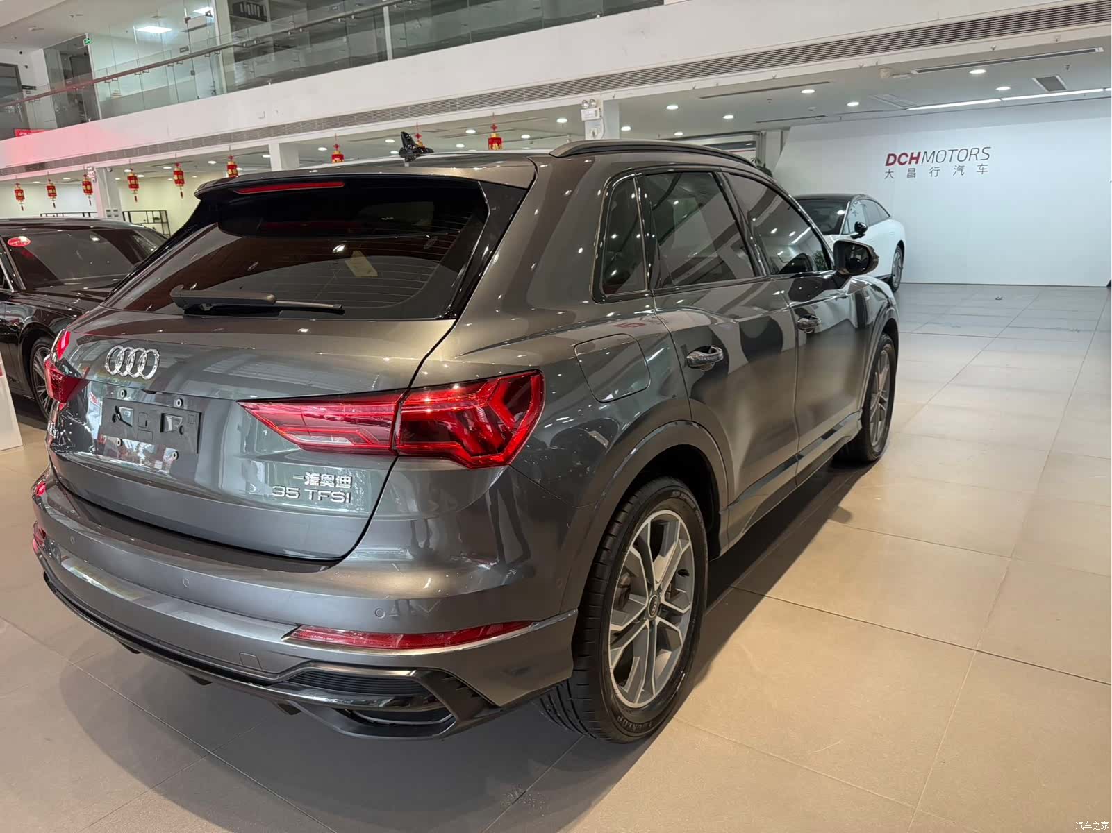 Audi Q3, 2023 4