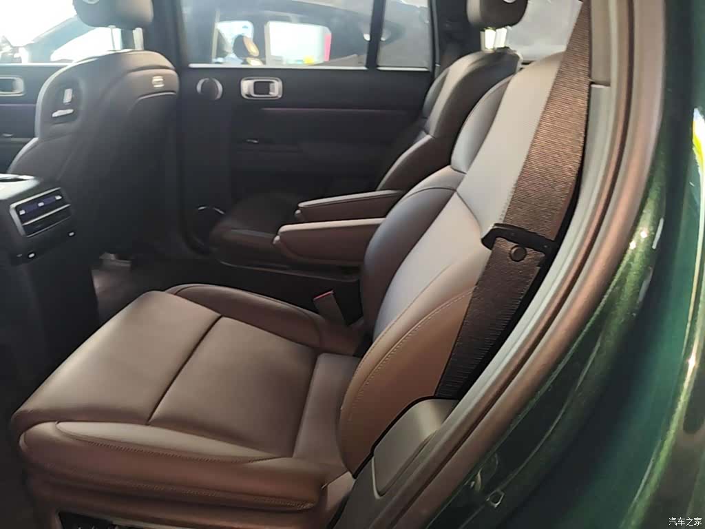 Li Auto L9, 2023 17