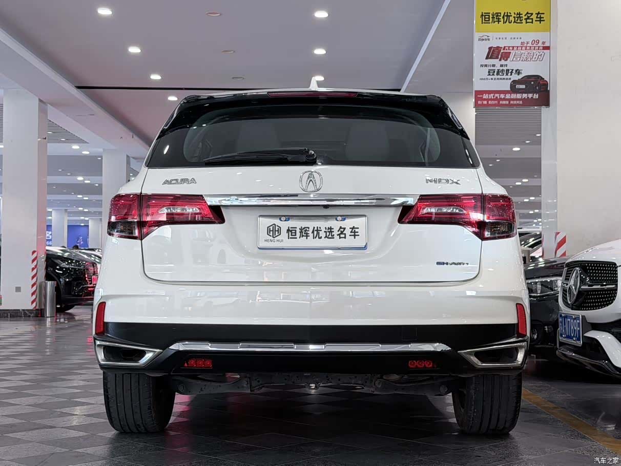 Acura MDX, 2018 4