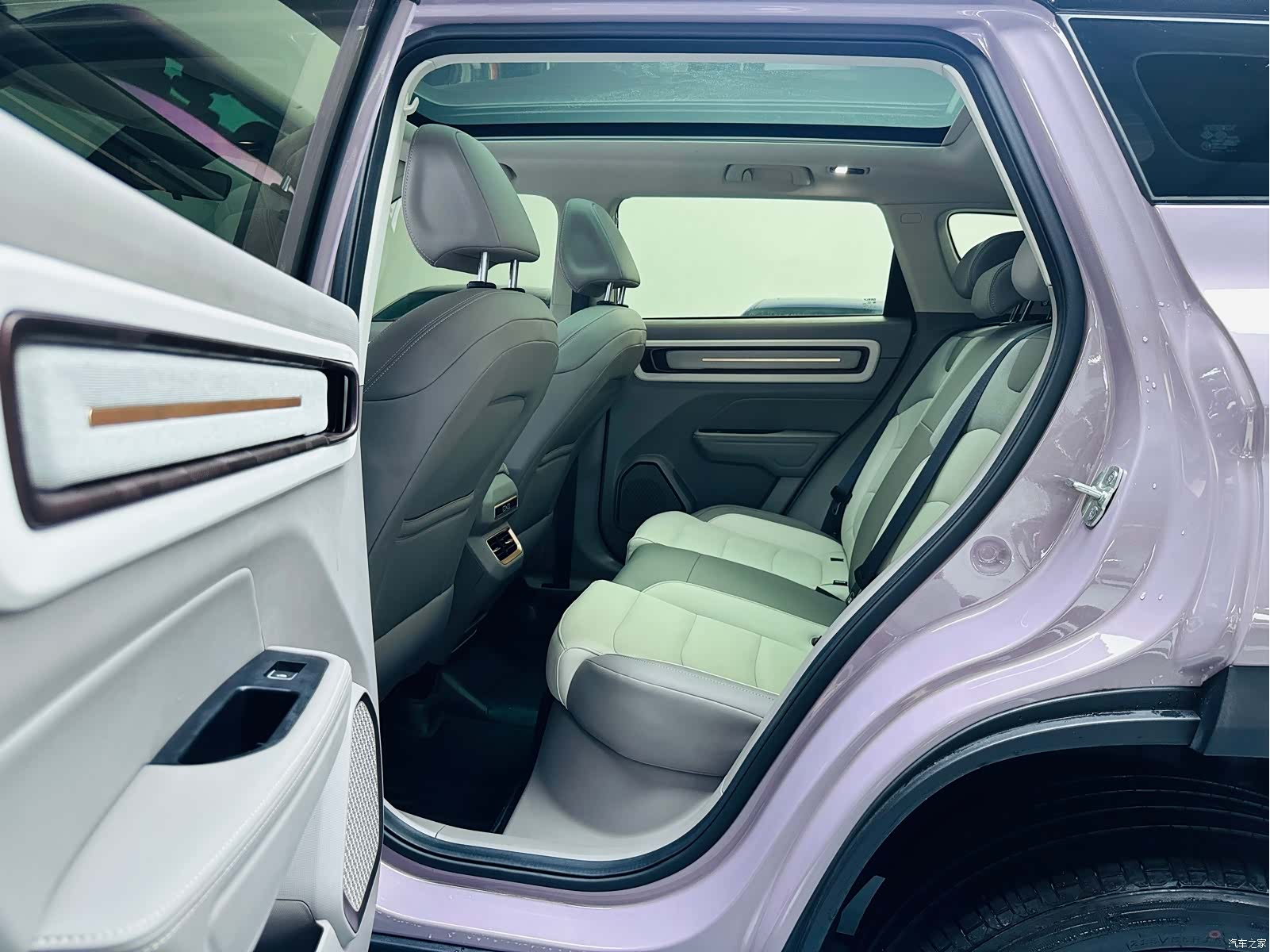 Geely Icon, 2025 9