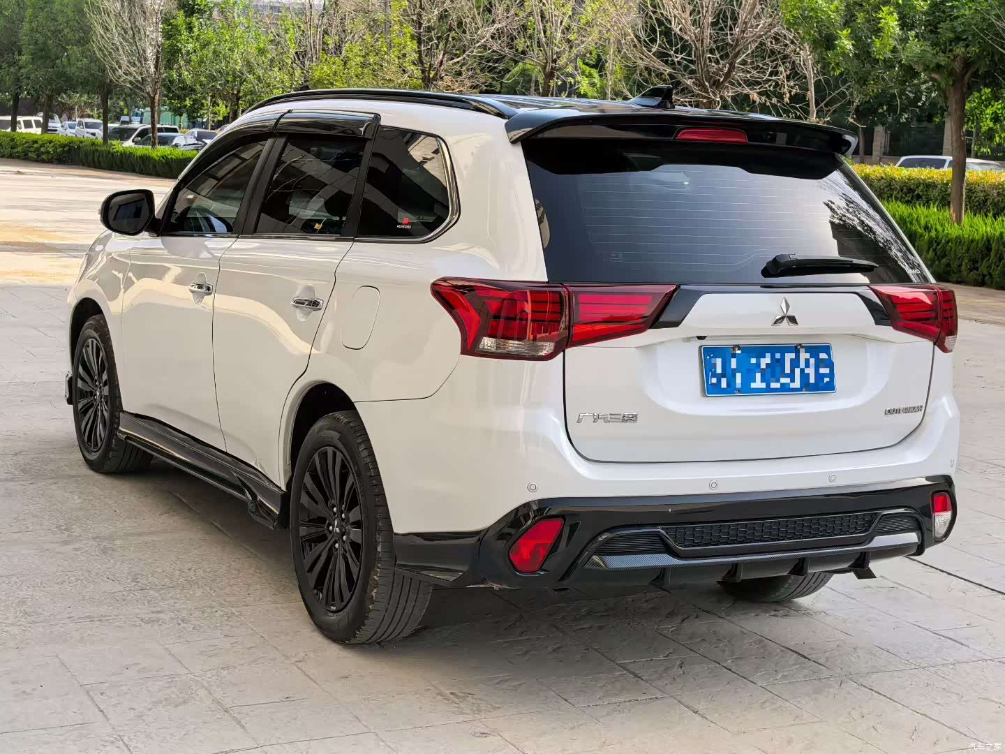 Mitsubishi Outlander, 2023 9